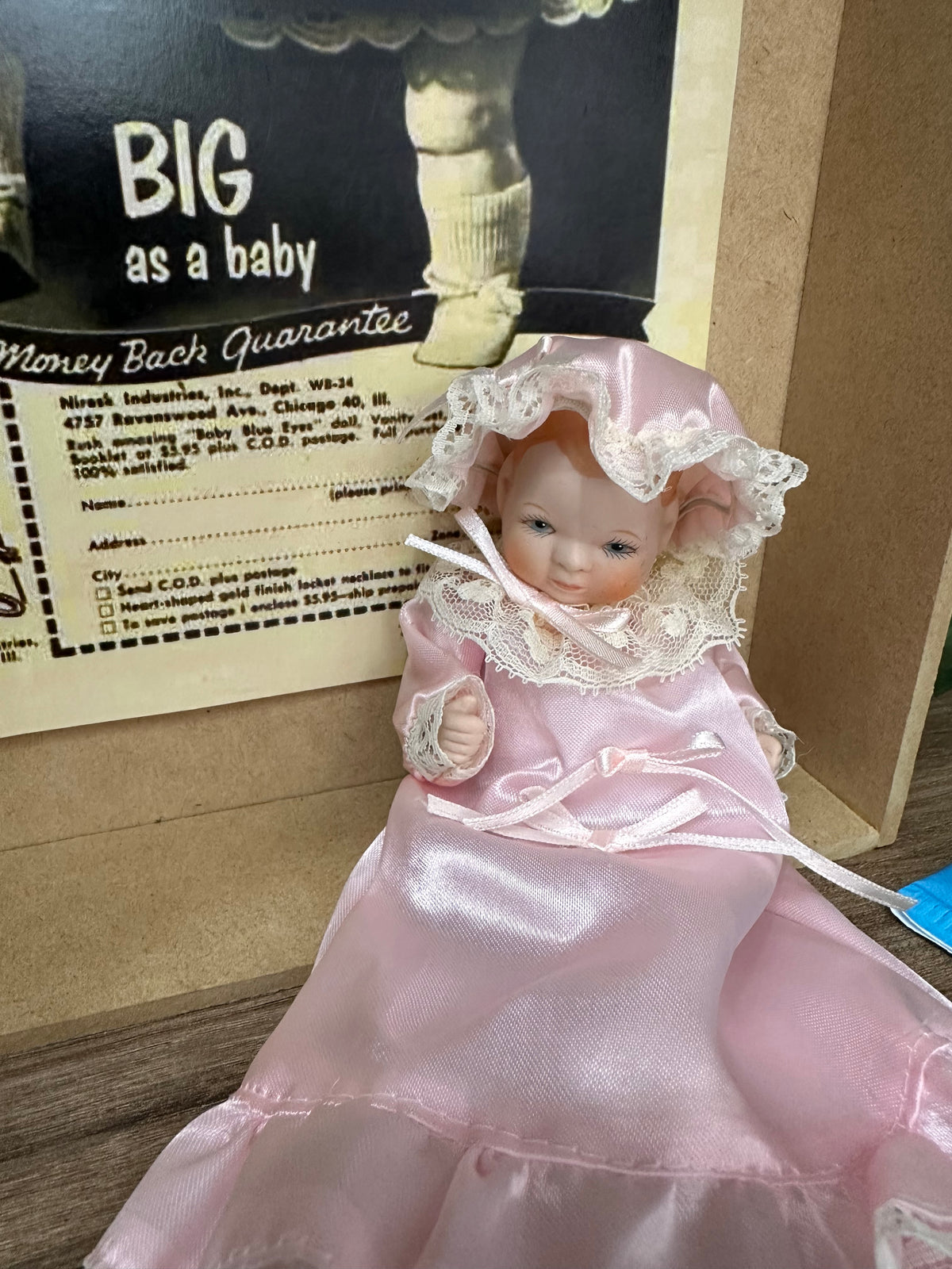 Mini bebé de Porcelana, articulada