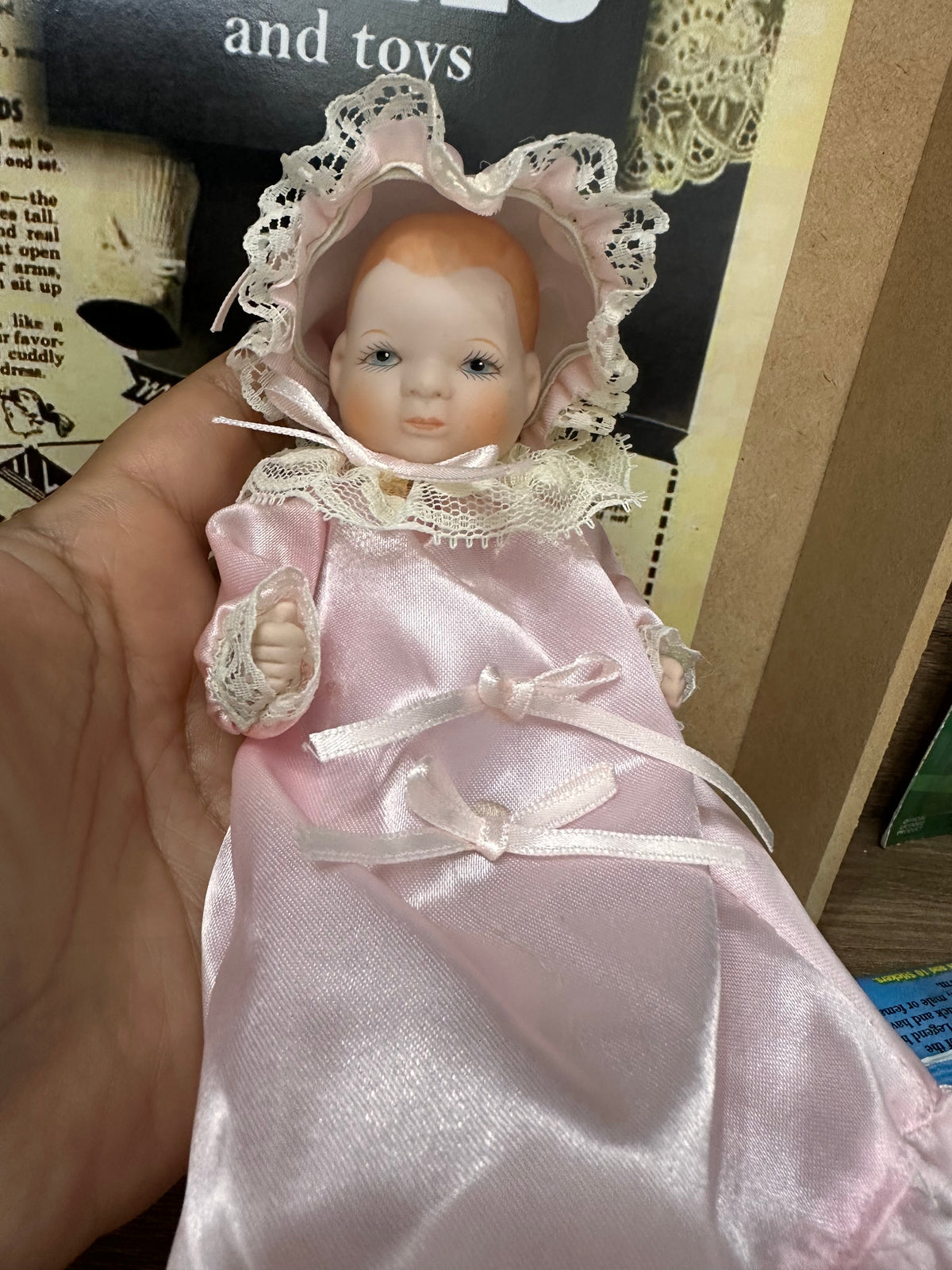 Mini bebé de Porcelana, articulada