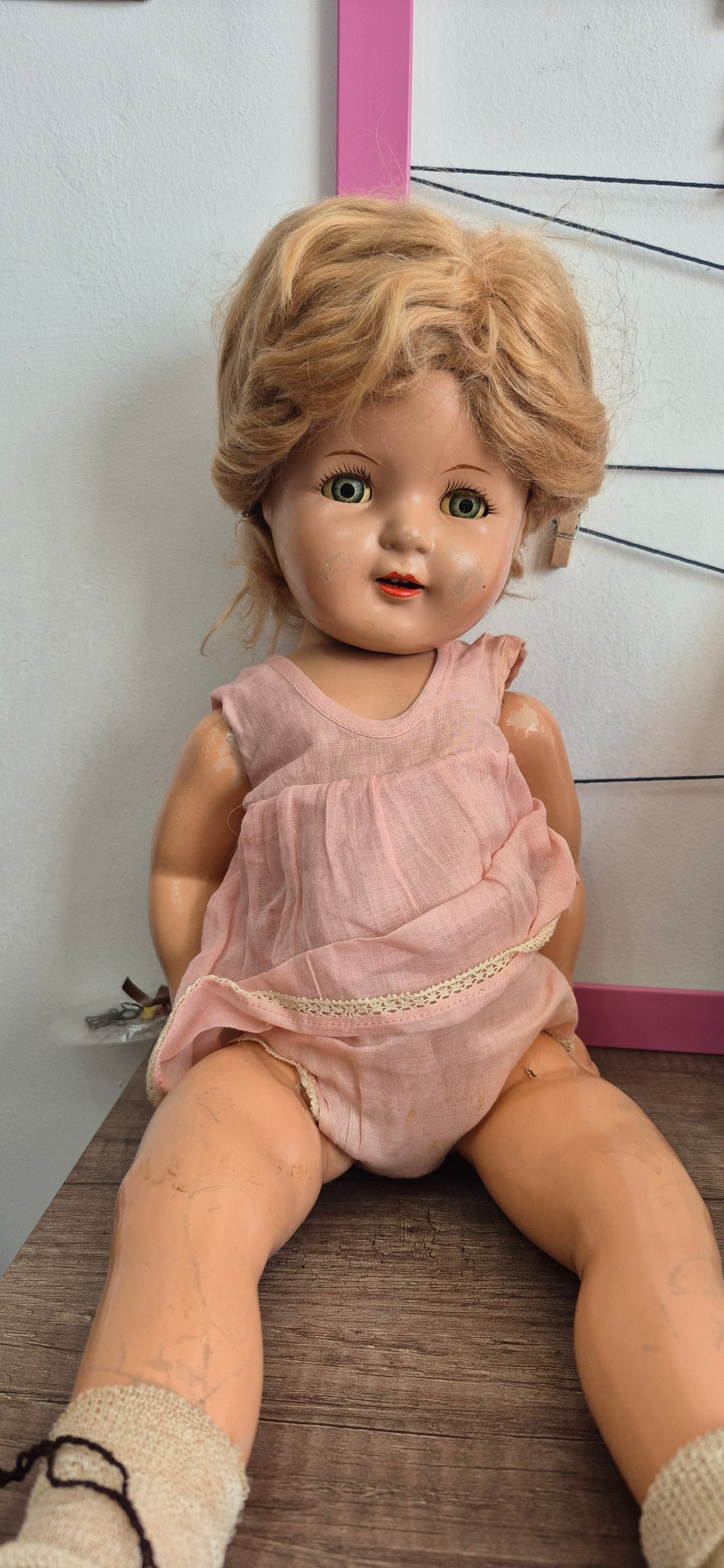 Muñeca de composición nancy