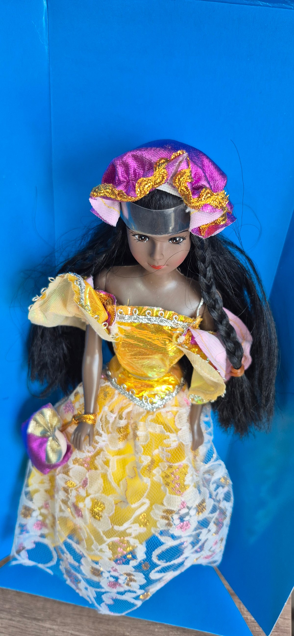 Muñeca eliza