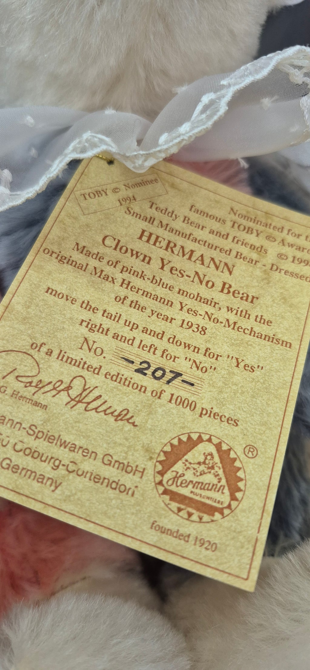 Oso aleman herman dice si y no